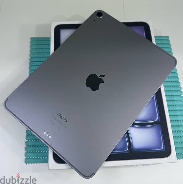 Apple iPad Air M2 11 Inch WI-Fi Cellular 512GB Space Gray 1 Week Used! 3