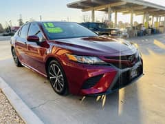 Toyota Camry 2018 available 0