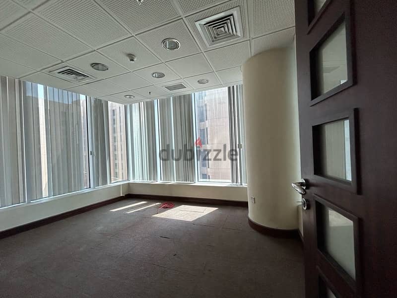 commercial floor in Sharq 326 sq meter 4 paci no 0