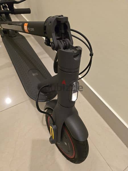 MI Electric Scooter Pro 2 1