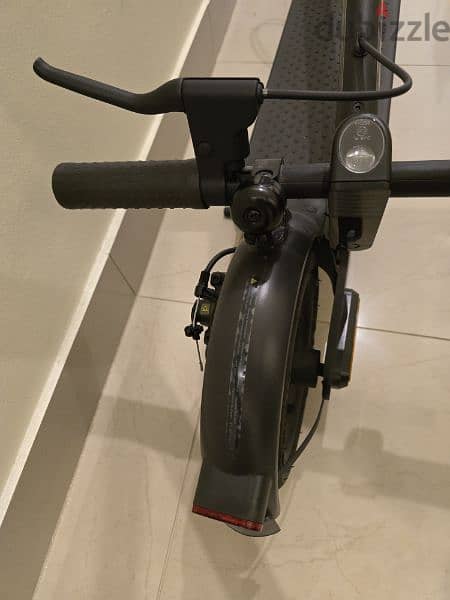 MI Electric Scooter Pro 2 4