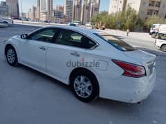 Nissan Altima 2013 in neat condition, new tyres, new passing only 750