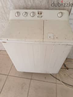 Daewoo washing machine, 6 kg, iron body, tub and dryer work well