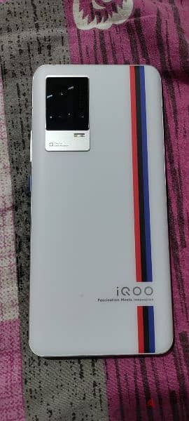 VIvo IQOO9 5g Gaming smartphone 3