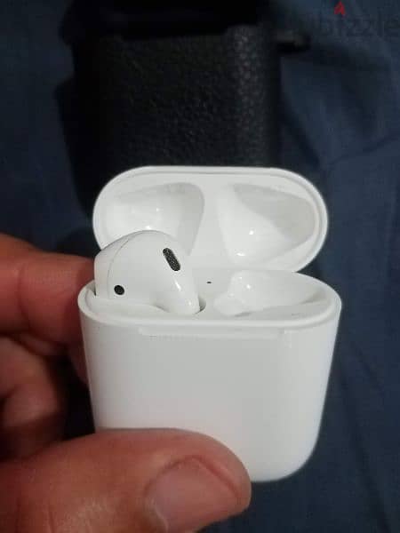 Apple AirPods 2, original, left side, new, serial number, 1