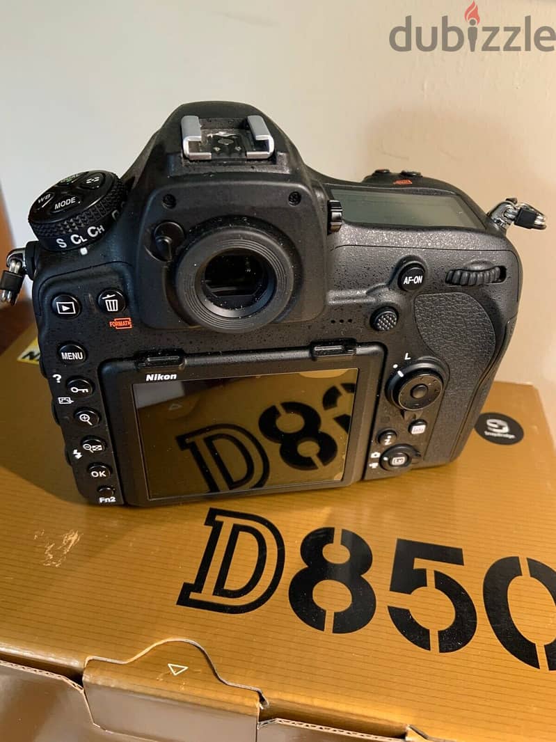 Nikon D850 Full Frame Pro Digital SLR Camera Body 1