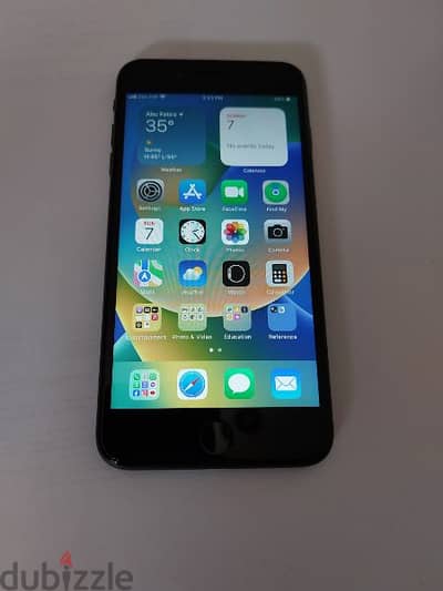 iphone 8plus,black,256gb,light used,battarry 100%,look as new