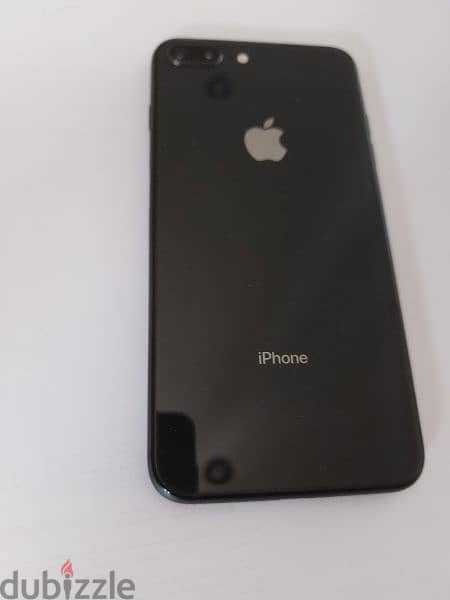 iphone 8plus,black,256gb,light used,battarry 100%,look as new 1