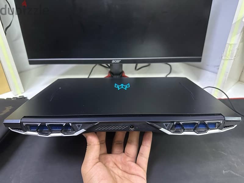 Acer predator helios 300 RTX 2060 2