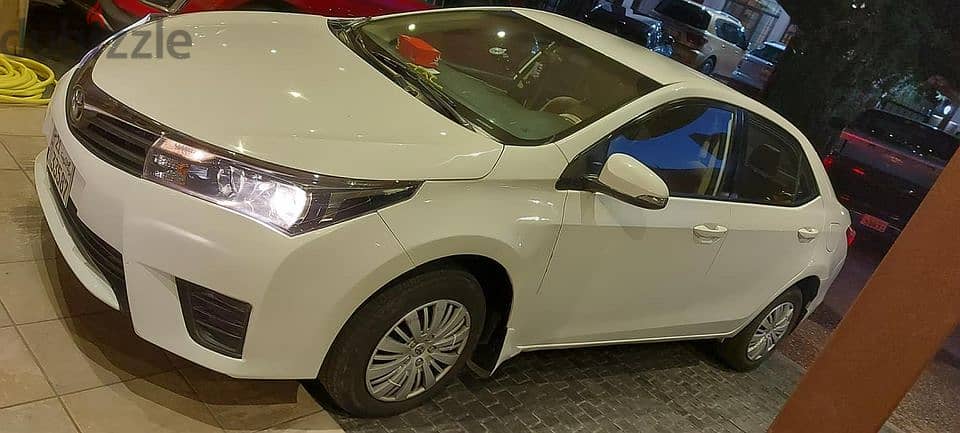 Toyota Corolla 2015 0