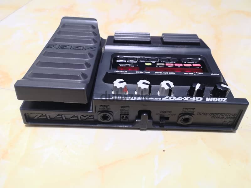 zoom gfx 707  PROFESSIONAL guitar effeCtS  processor 3