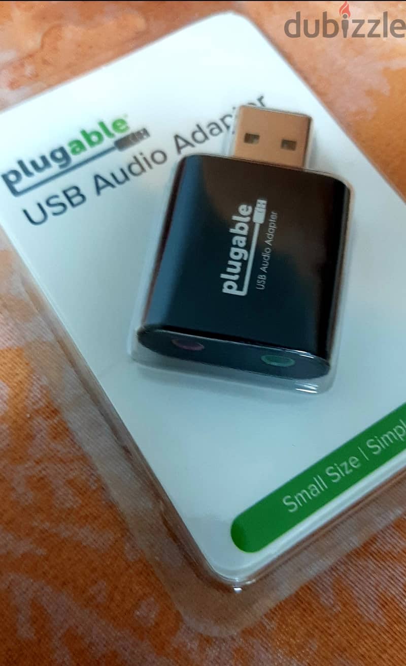 Plugable Usb Audio Adapter with 3.5mm speaker headphone microphone jac 1