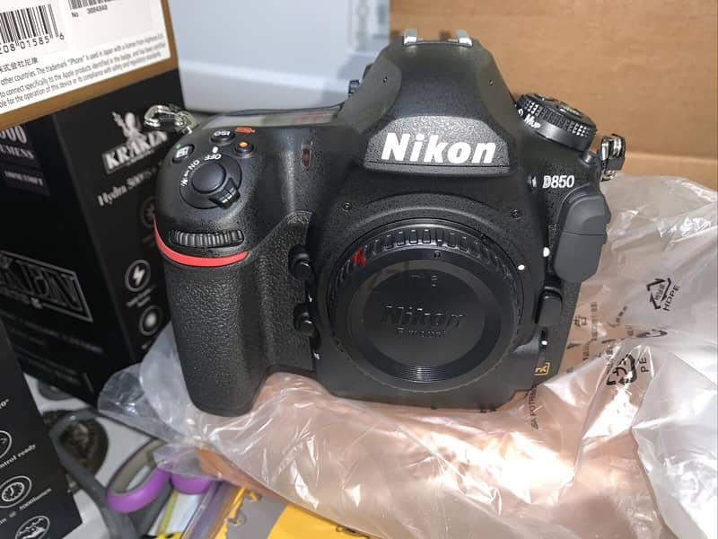 Nikon D850 45.7MP DSLR Digital Camera -Black 2