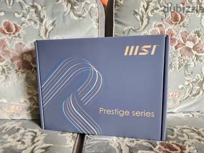 MSI Prestige 16 Studio i7 13620H RTX 4060 16GB 1TB QHD 165Hz Mini LED