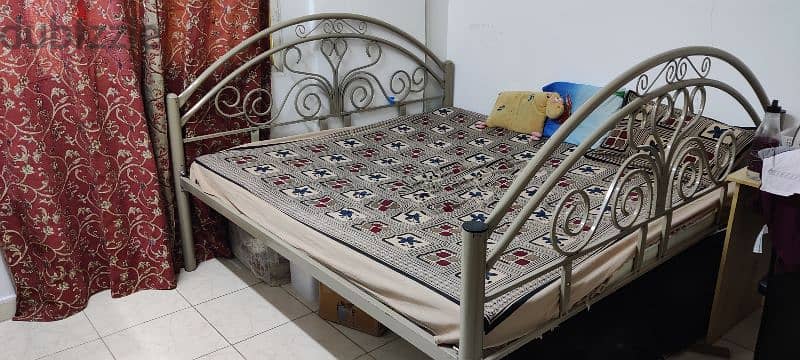 king size bed frame & mattress 1