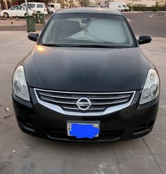 Nissan Altima 2012