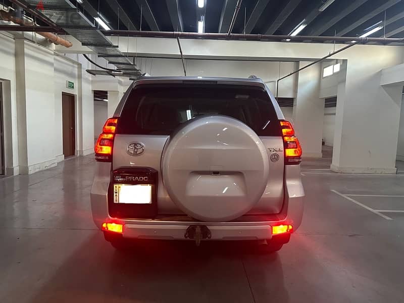 TOYOTA PRADO 2022 V6 TXL2 SUNROOF FULL OPTION 7