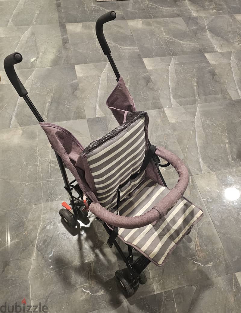 Stroller for kids- 10 kd negotiable 2