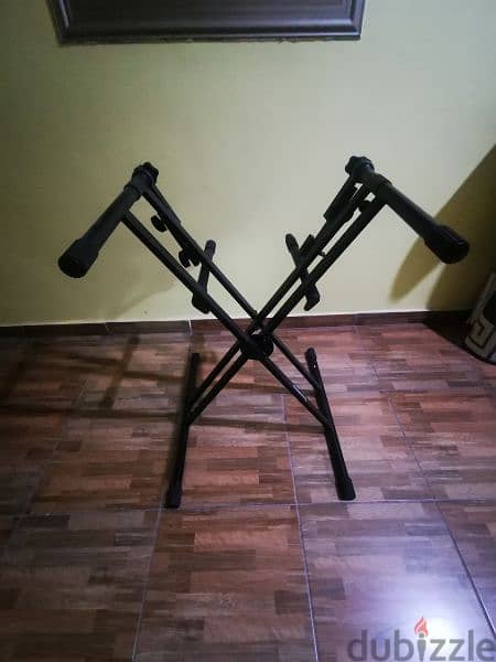 keyboard stand 1