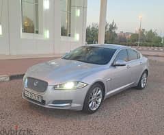 Jaguar XF 2012