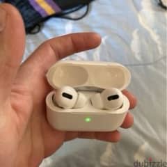 apple whatch  and airpod