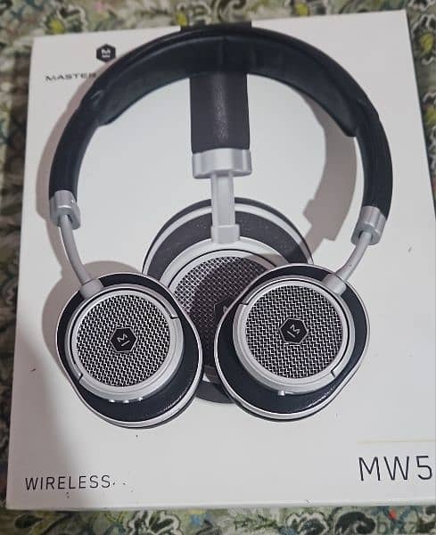 overhead headphone Master dynamic M50 0