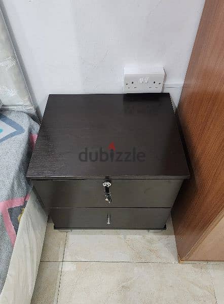 Side drawer for sale in Farwaniya 0