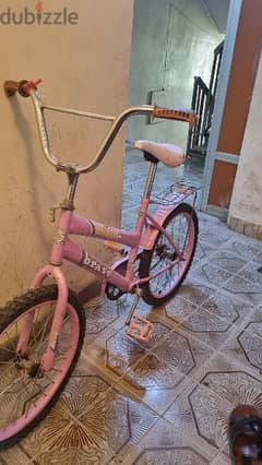 girls cycle