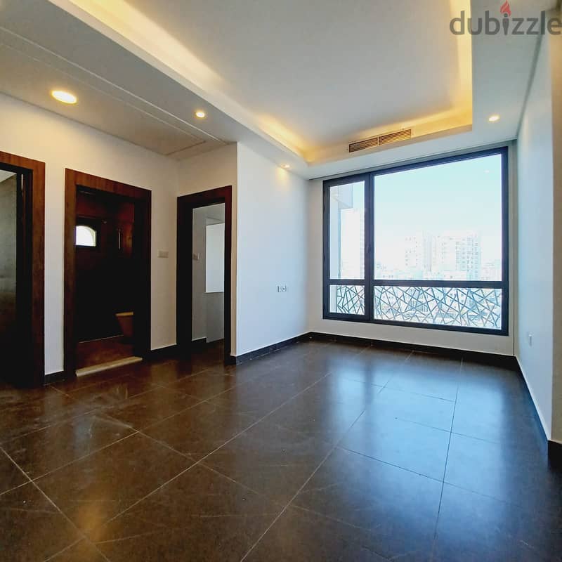 Sea view apartment for rent in Salmiya with one month free 0