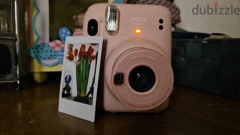 Fujifilm Instax Mini 11 Instant Camera - Blush Pink 1