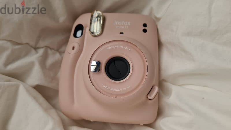 Fujifilm Instax Mini 11 Instant Camera - Blush Pink 2