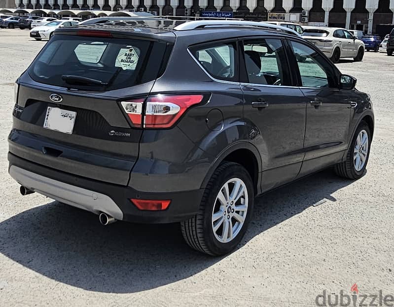 Ford Escape 2018 3