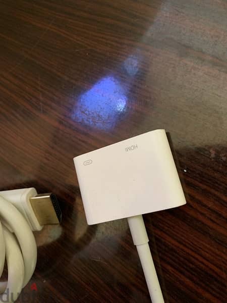 Apple Lightning Digital AV Adapter - White (MD826ZM/A) 2