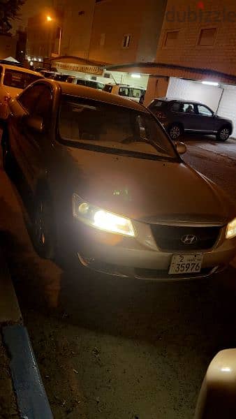 Hyundai Sonata 2008 3