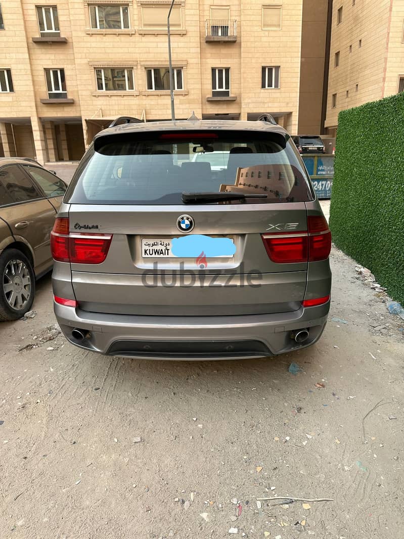 Urgent for sale BMW X5 2011 1