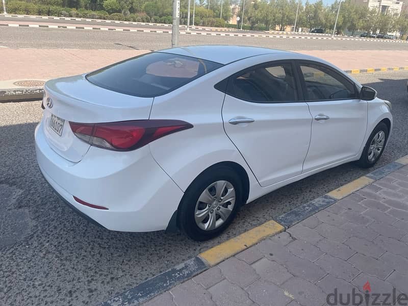 Hyundai Elantra 2016 1