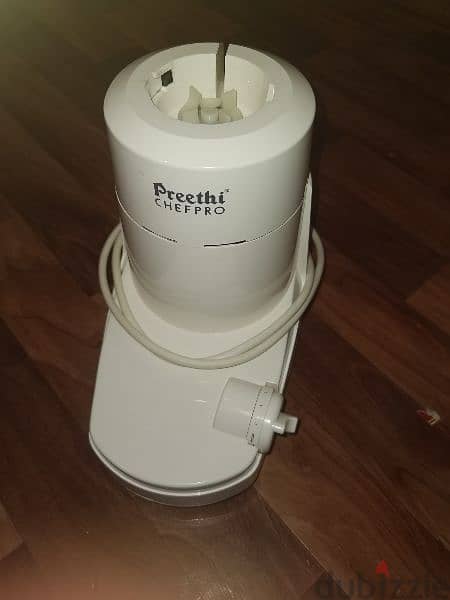 Preethi CheffPro Mixer Grinder 3