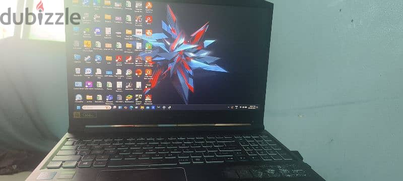 Acer predator Triton 2020 model 4