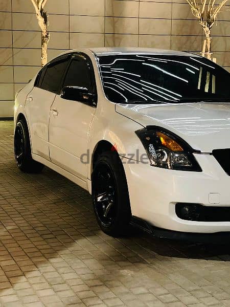 Nissan Altima 2009 4