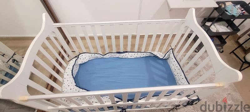 Baby crib for sale 3