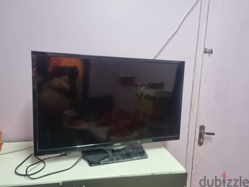 tv led  Haier 32" with remote for sale 0