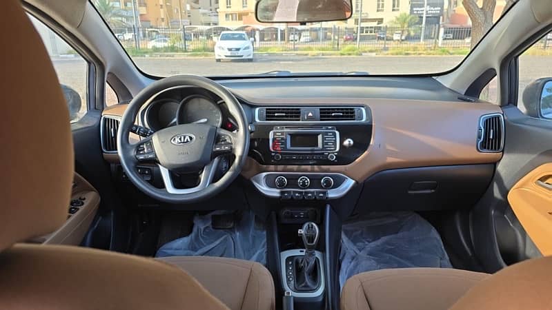 Kia Rio 2017 1.5 cc 3