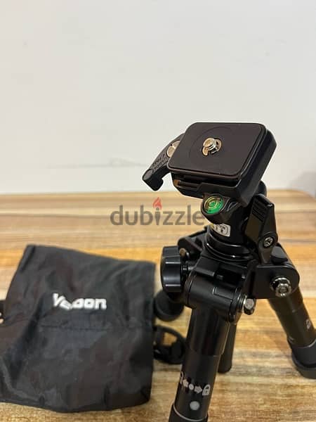 Velbon Mini Q tripod 5