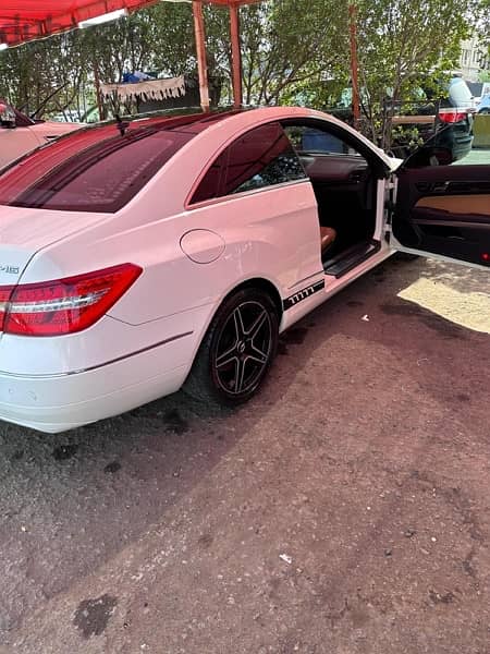 Mercedes-Benz E250 2012 4