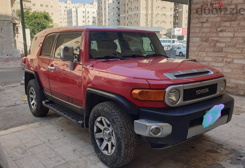 Toyota FJ Cruiser 2015 1