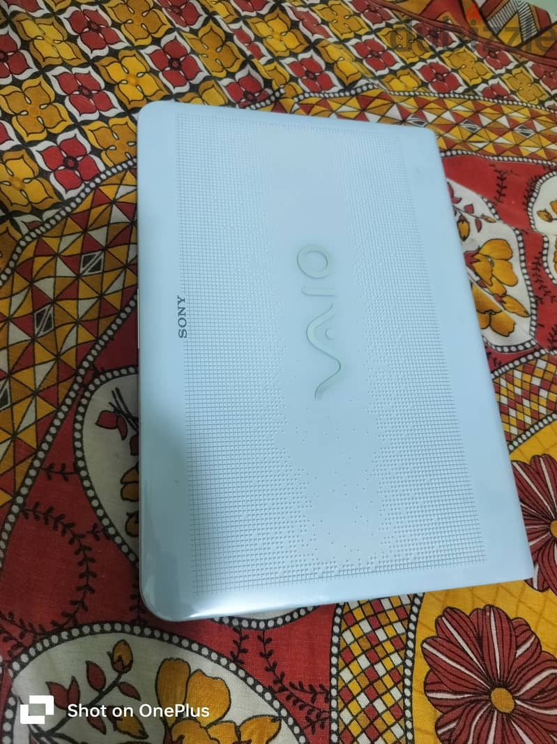 sony vaio 3