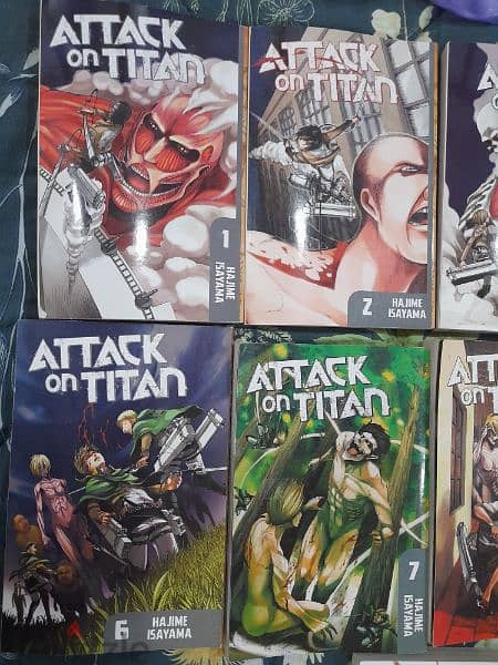 Attack on Titan (Shingeki no Kyojin) manga volumes 1-12 1