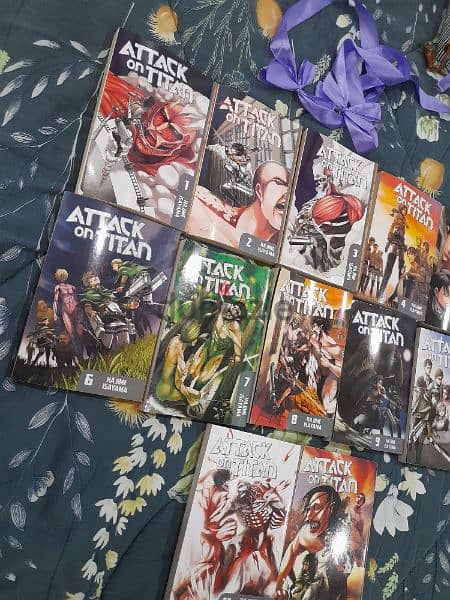 Attack on Titan (Shingeki no Kyojin) manga volumes 1-12 4