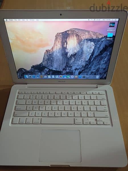 MacBook 13 inch mid 2010
Prosser 2.4 ghz Intel core 2 Dou
Mamery 4gb 0