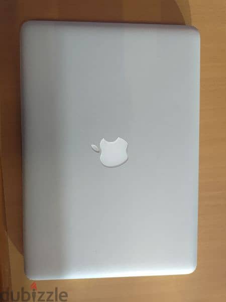 MacBook 13 inch mid 2010
Prosser 2.4 ghz Intel core 2 Dou
Mamery 4gb 2